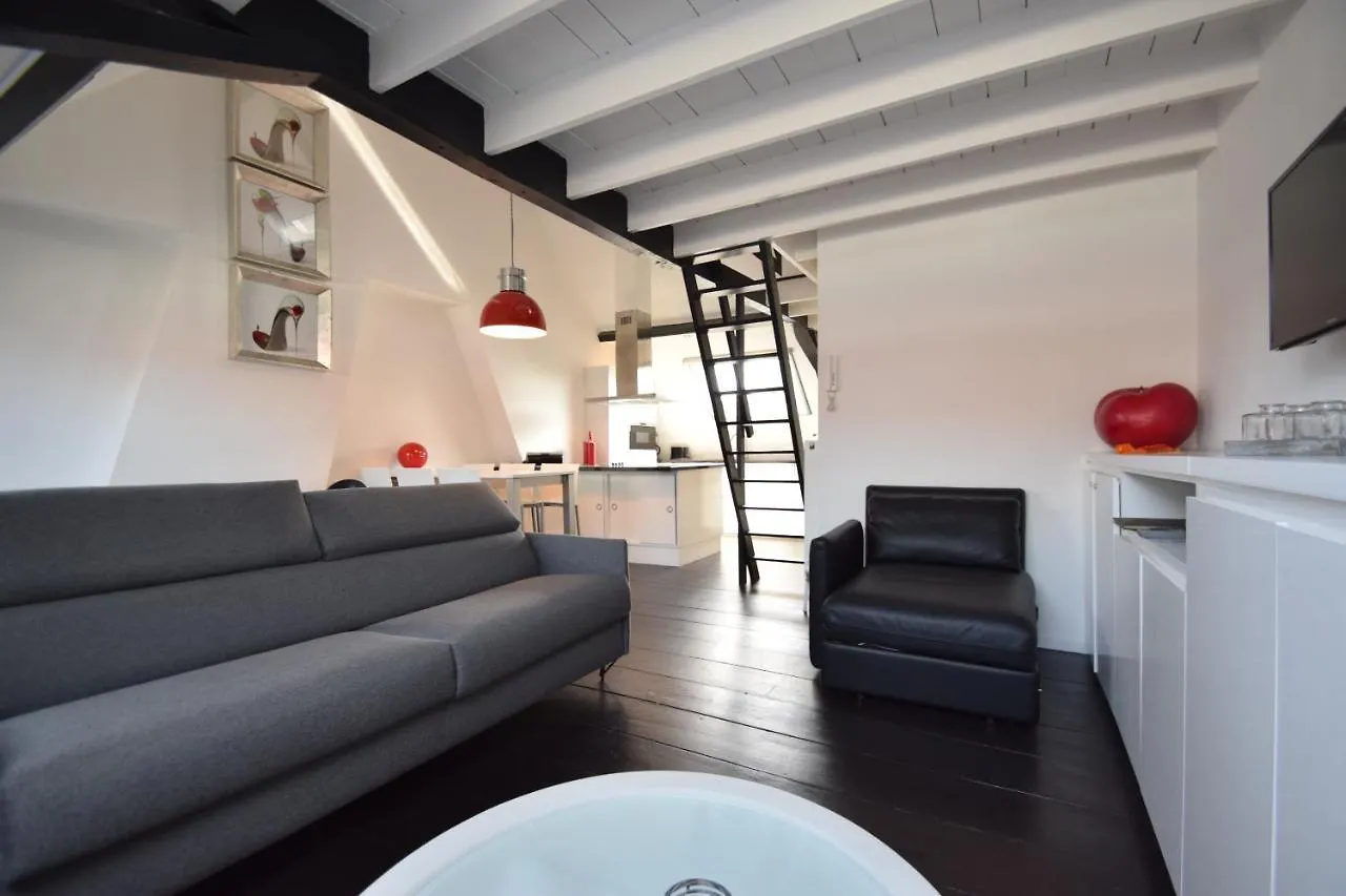 Apartment At Gante 0*,  Bélgica