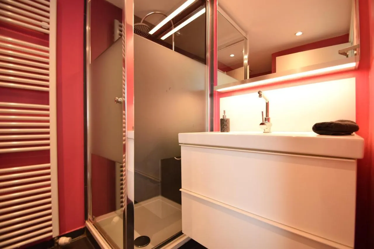 Apartment At Gante 0*,  Bélgica